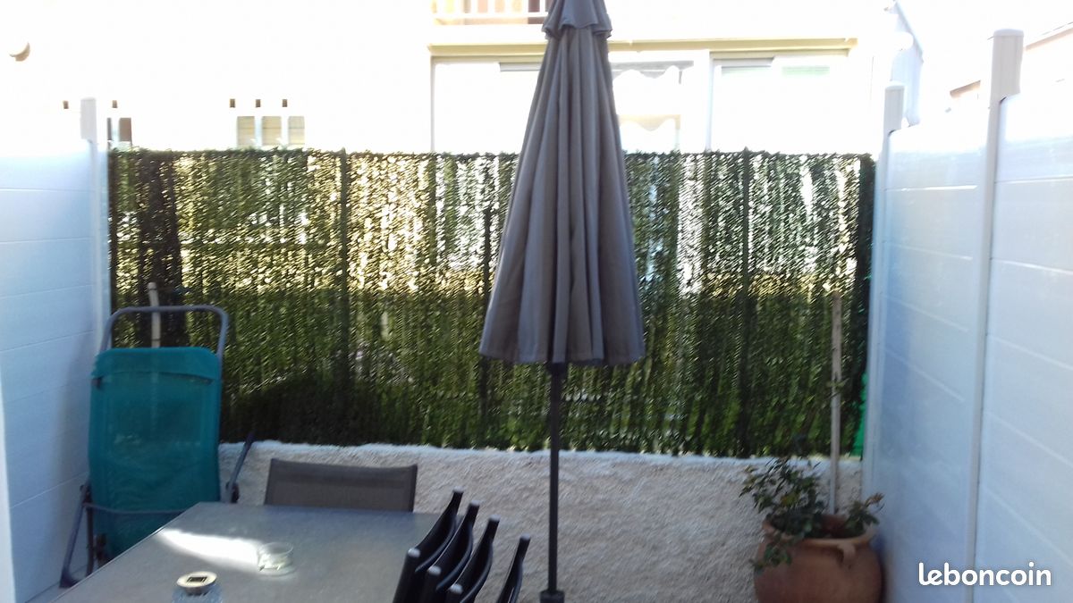 Studio cabine climatisé rez de jardin le grau du roi (image 2)