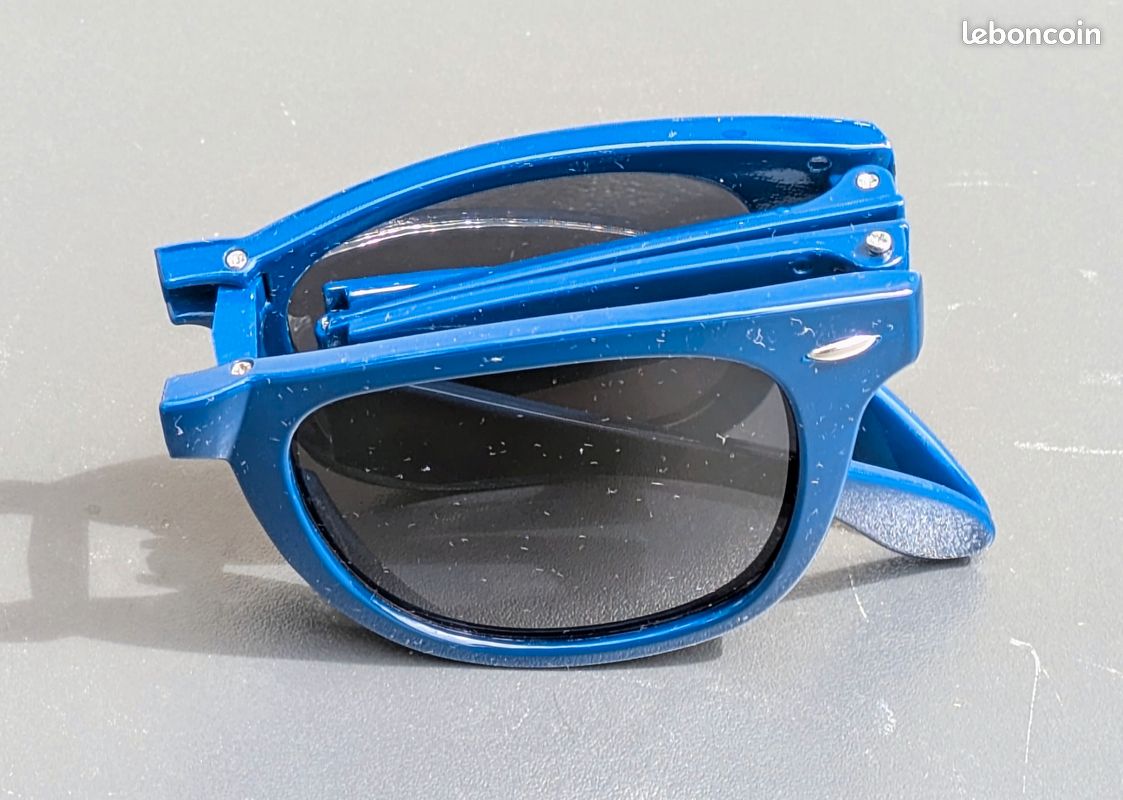 Lunette de soleil publicitaire pliable Accessoires Bagagerie