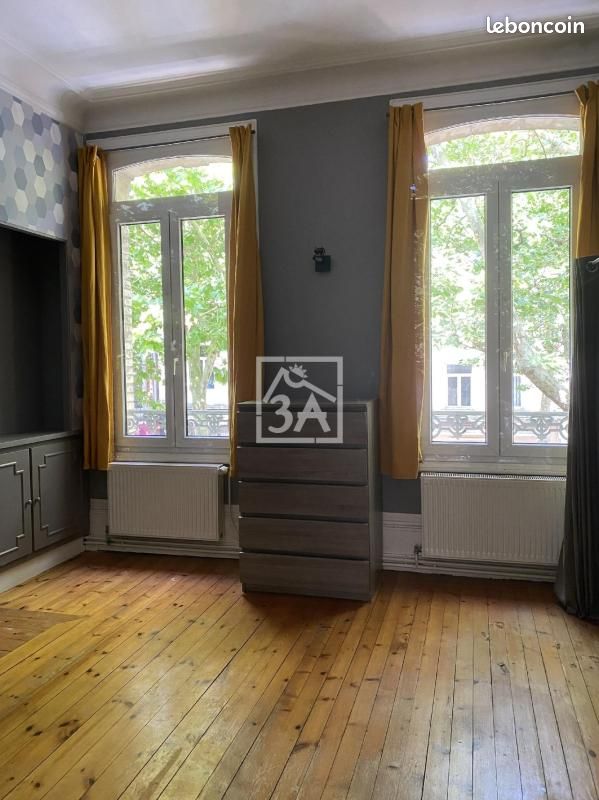 Maison 9 pièces 247 m² · à Calais · 247 m² · 292 600 €