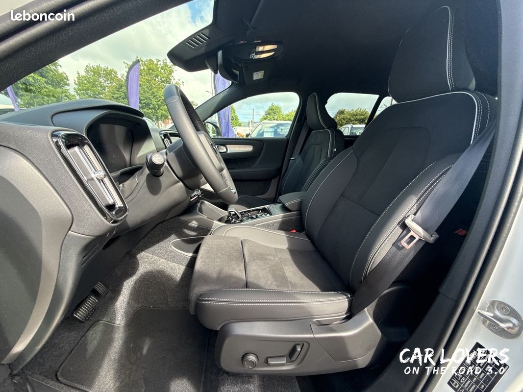 VOLVO XC40 B3 163 ch DCT7 Plus (image 11)