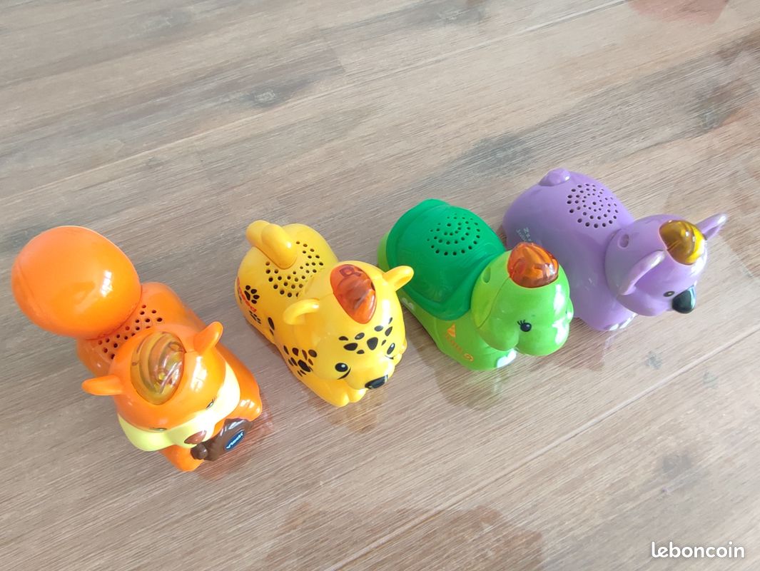 Lot de jouets enfant (image 4)