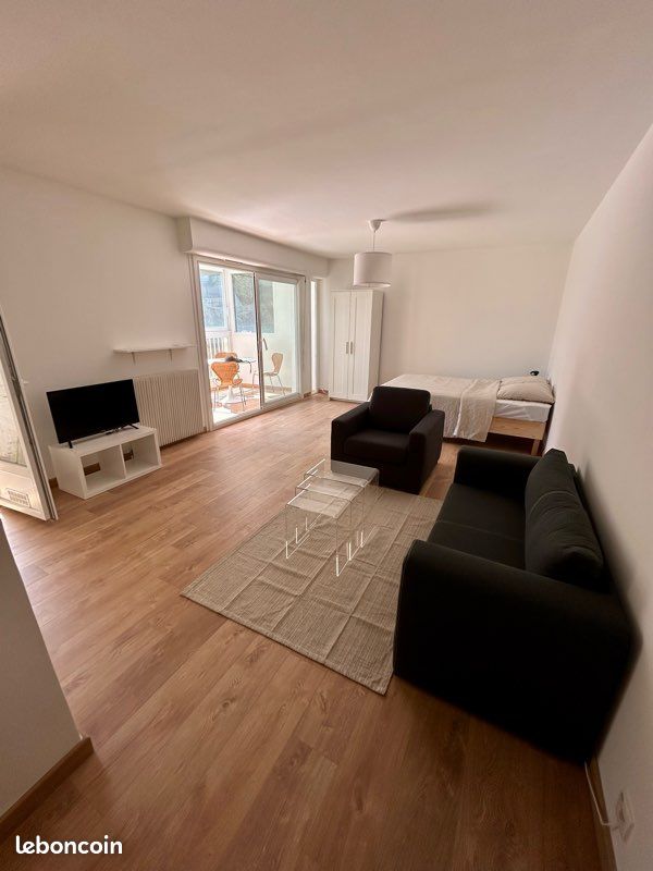 Vente grand T1 (image 1)