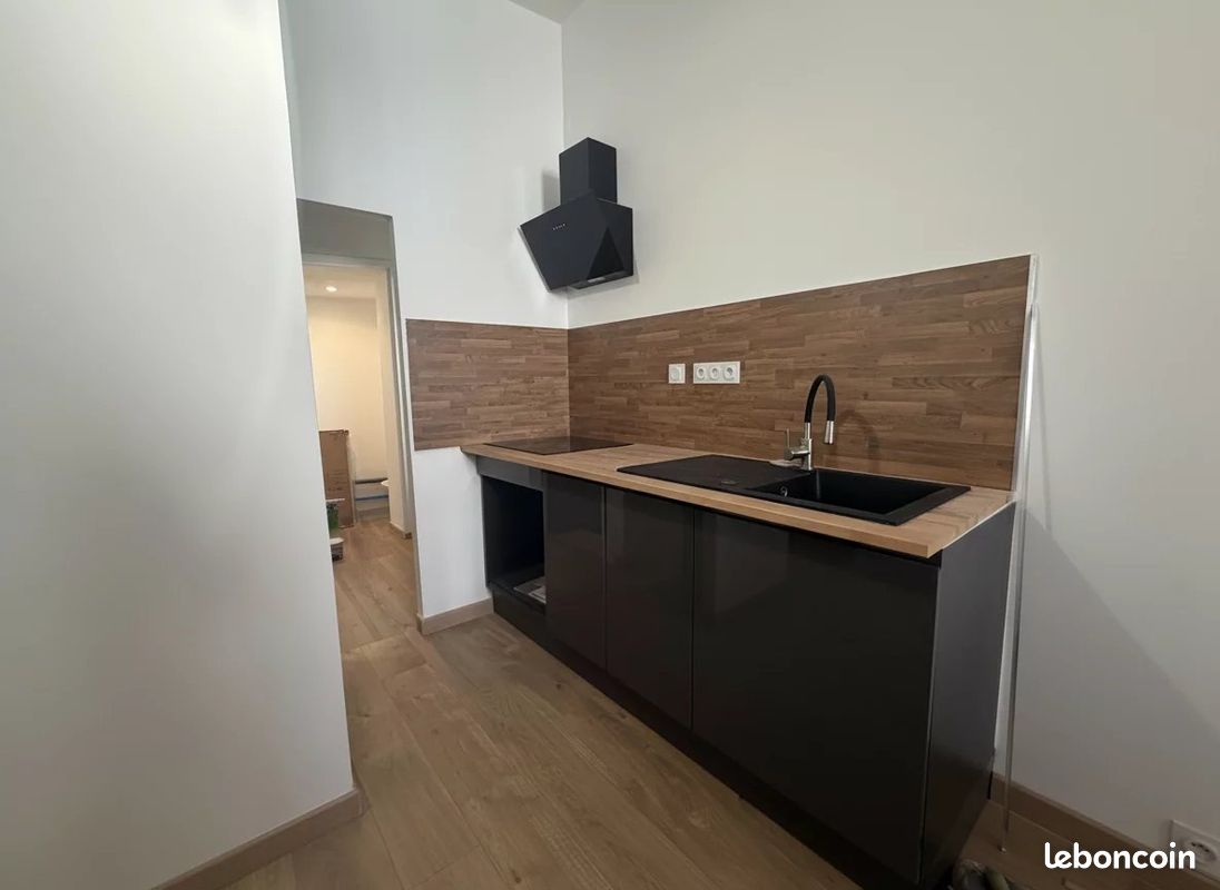 Appartement 1 pièce 23 m² · à Nîmes · 23 m² · 500 €/mois