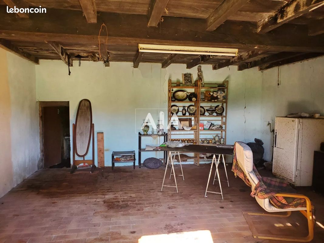 Maison 5 pièces 165 m² - Ruffec 16700 (image principale 3)