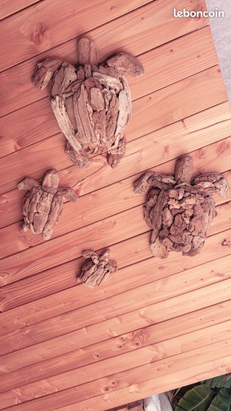 Tortue de mer en bois flotté (image 1)