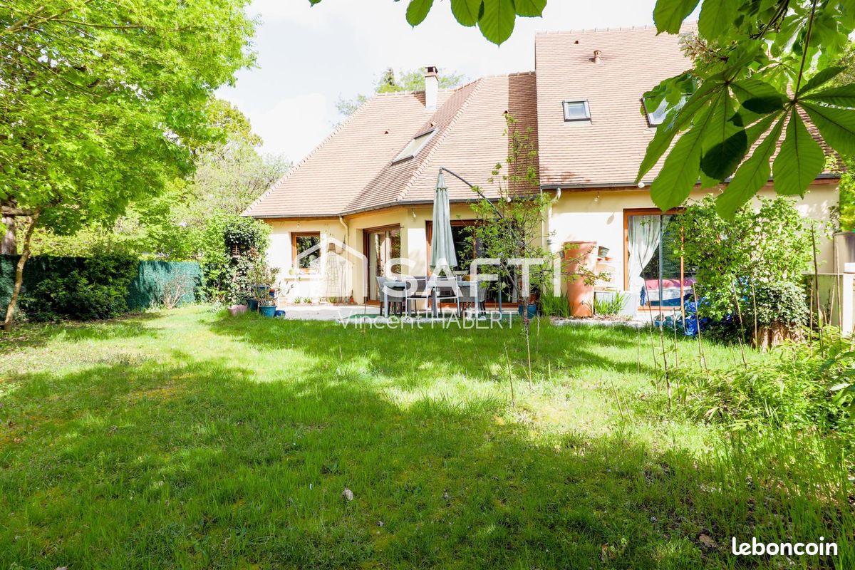 Maison 5 pièces 166 m² · à Verneuil-sur-Seine · 166 m² · 545 000 €