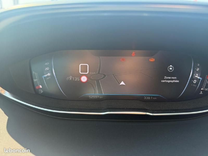 Peugeot 3008 1.5 BlueHDi 130ch S&S Allure Pack (image 13)