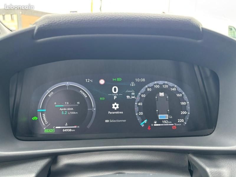 Toyota C-HR 2.0 Hybride 200ch GR Sport + Pack techno (image 19)