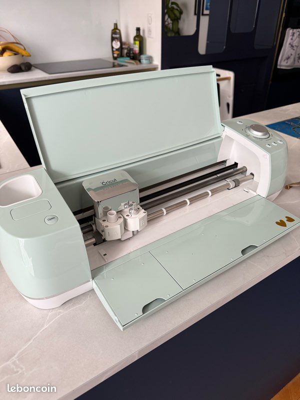 Cricut explore air 2 (image 1)