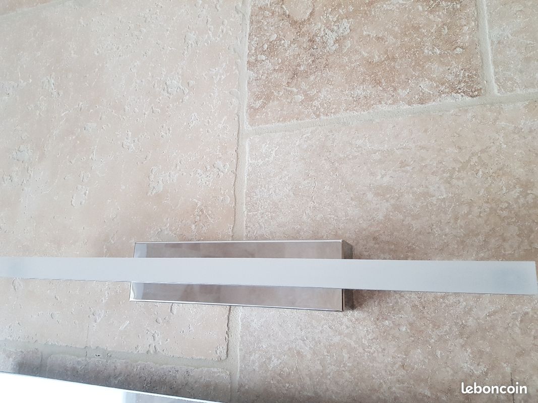 Applique led de salle de bain 1700 lm (image 2)