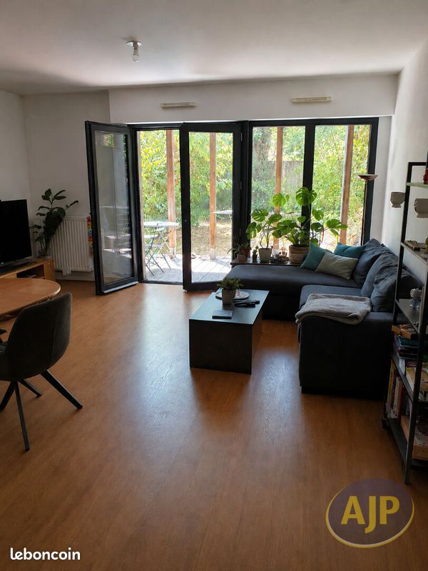 Appartement 3 pièces 66 m² · à Nantes · 66 m² · 818 €