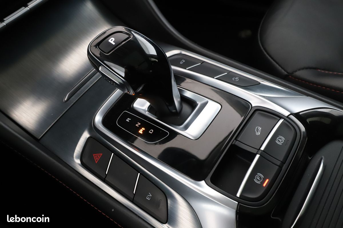 MG EHS 1.5T GDi PHEV Luxury 258 ch (image 22)