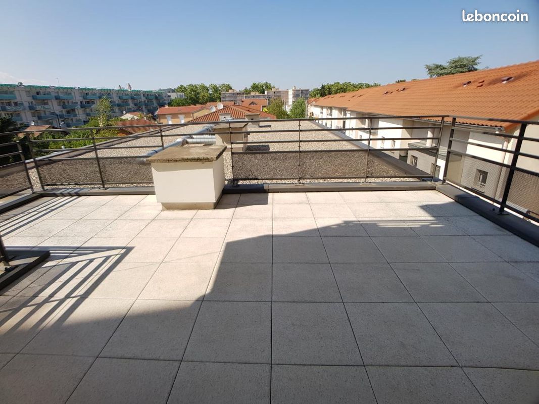 Appartement 3 pièces 71 m² · à Villeurbanne · 71 m² · 240 000 €