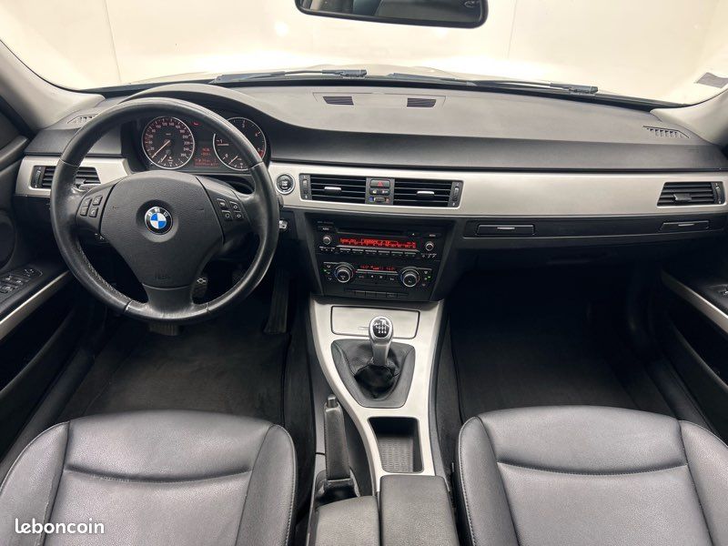 BMW SÉRIE 3 318D E90 LCi FACELIFT 06/2011 PHASE 2 / DISTRI neuve / PACK LUXE (image 5)