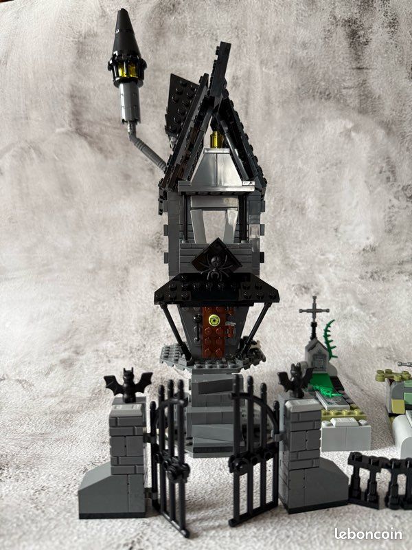 Maison de Jack Skellington - MOC Lego (image 2)