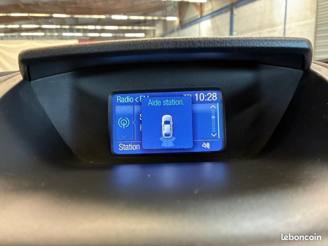 Ford EcoSport 1.0 EcoBoost 125 Titanium (image 13)