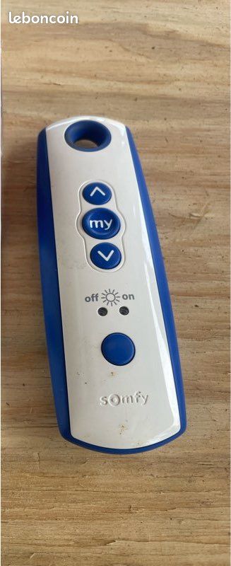 Télécommande Somfy Soliris RTS – Neuve (image 1)