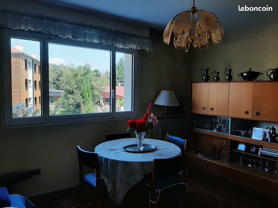 Appartement 2 pièce(s) 62 m²à louer Tassin-la-demi-lune