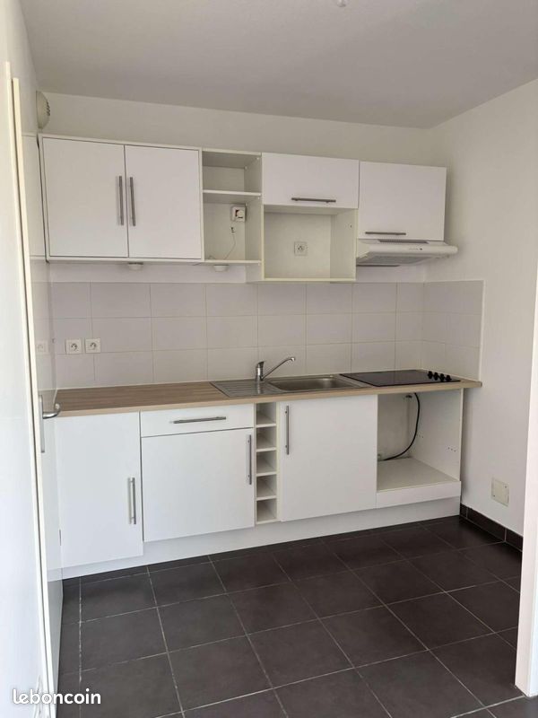 Appartement 2 pièces 56 m² · à Eysines · 56 m² · 960 €/mois