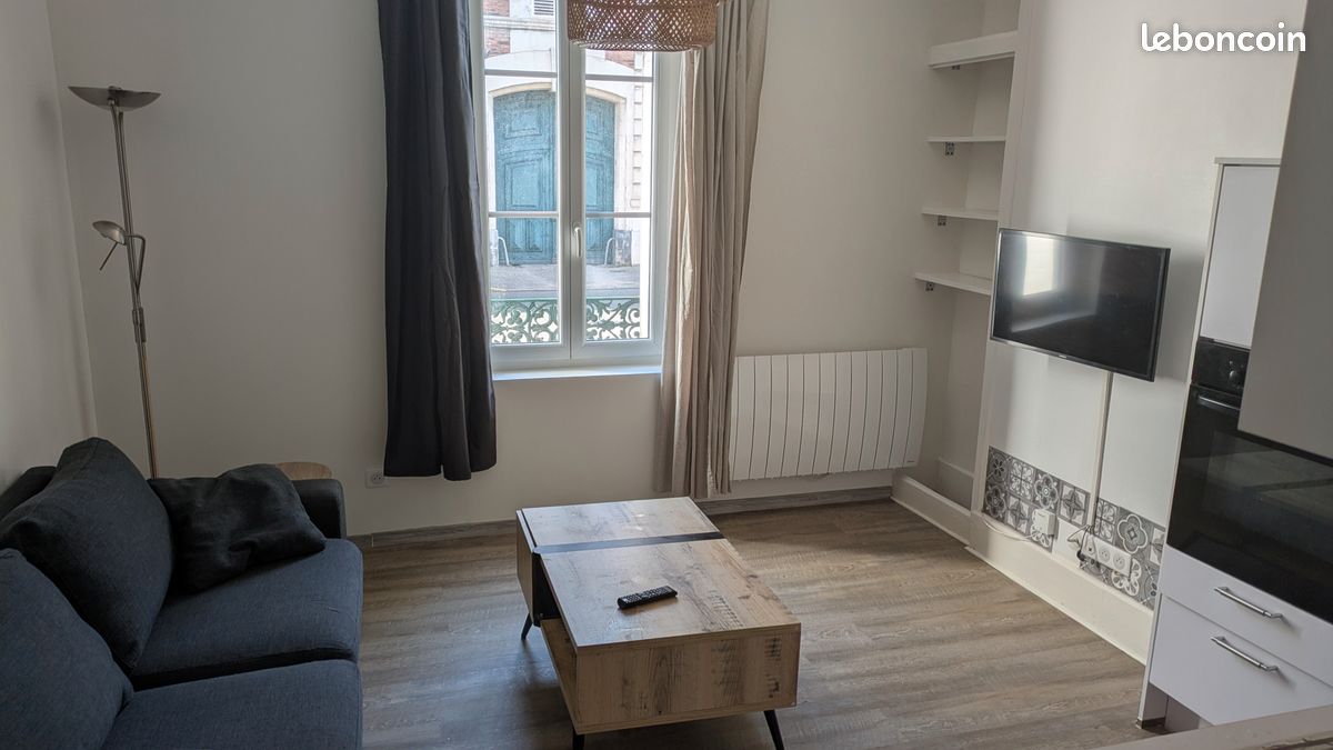 Appartement 2 pièces 27 m² · à Moulins · 27 m² · 435 €