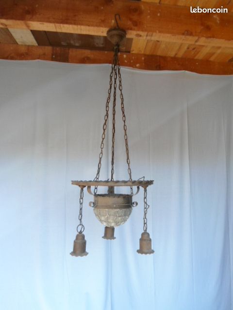 Ancien lustre en métal (image 1)