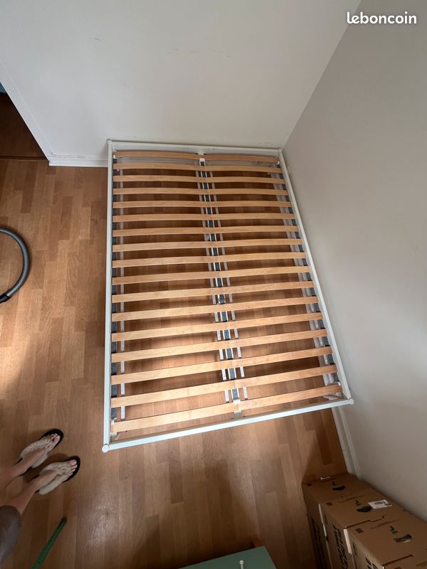 Lit IKEA avec matelas (image 5)