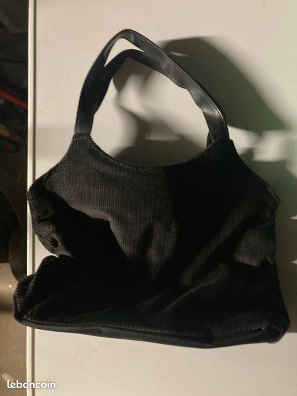 Sac à main noir (image 1)
