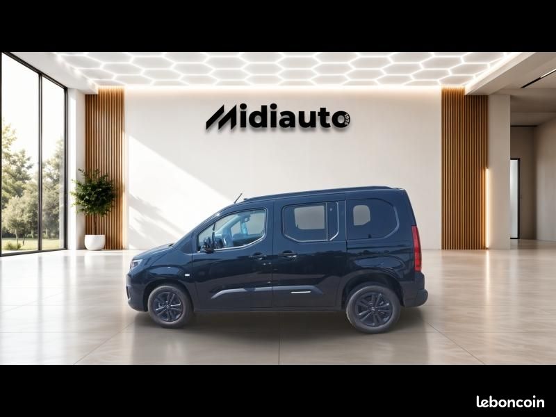 Citroen Berlingo Van XL 950kg BlueHDi 130ch S&S EAT8 Pack Premium Connect (image 2)