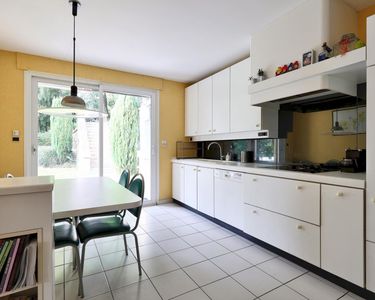 Maison 980 000 € - 323 m²