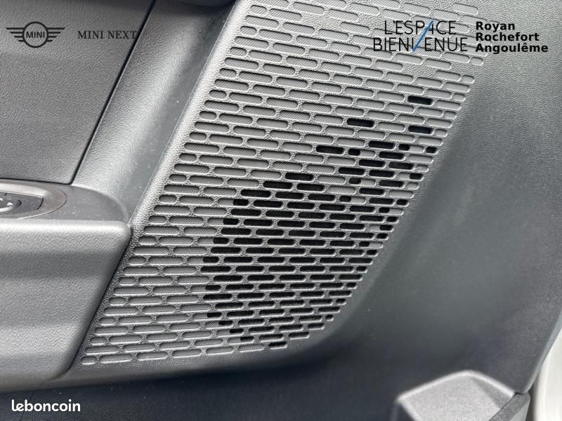 Mini Cooper 3 Portes C 156ch Essential DKG7 (image 16)