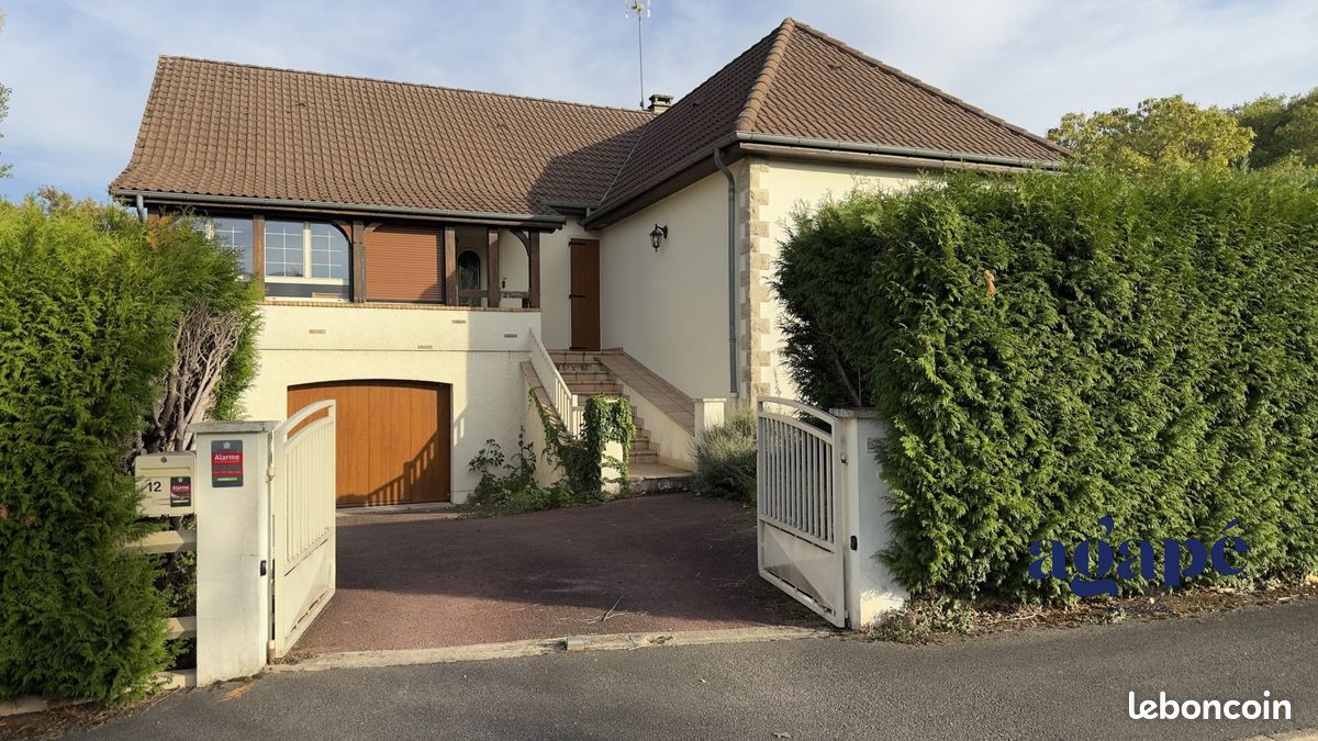 Maison 6 pièces 122 m² · à Varennes-Vauzelles · 122 m² · 1 000 €/mois