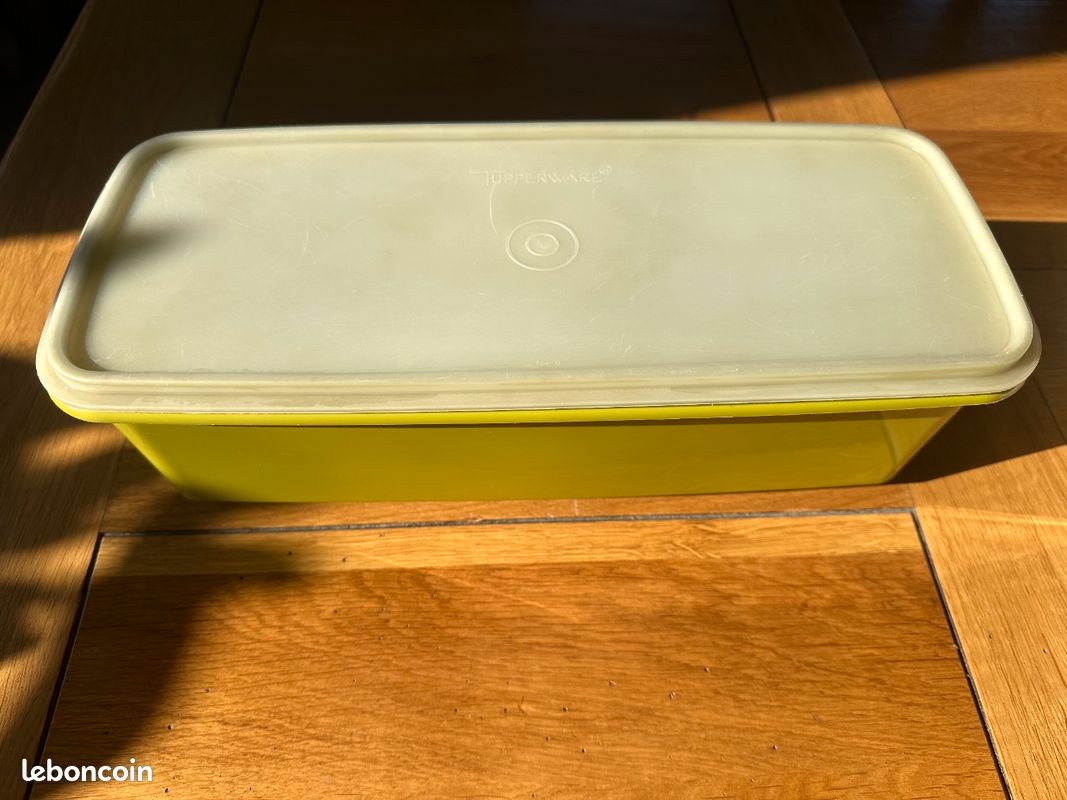 Boîte de conservation Tupperware - Arts de la table
