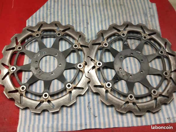 Kit Frein Avant TARAZON Pour Honda CBR 600 F & VFR 750 F – 2 Disques + 4 Plaquettes, Freinage Haute Performance