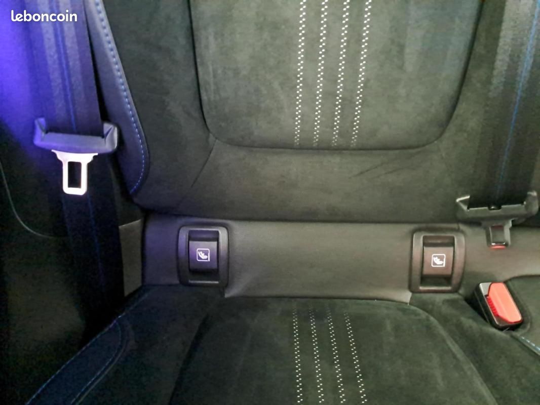 Renault Mégane IV BERLINE Blue dCi 150 EDC GT-Line (image 23)