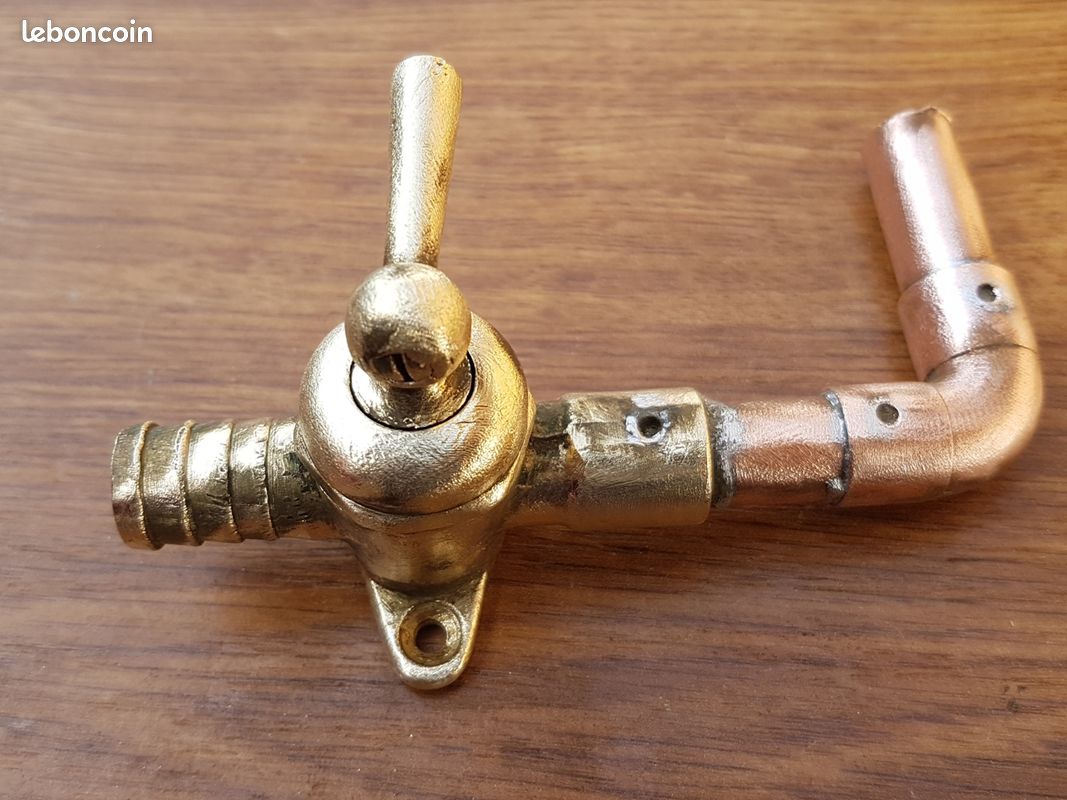 Ancien robinet gaz laiton / bronze Old brass tap (image 3)