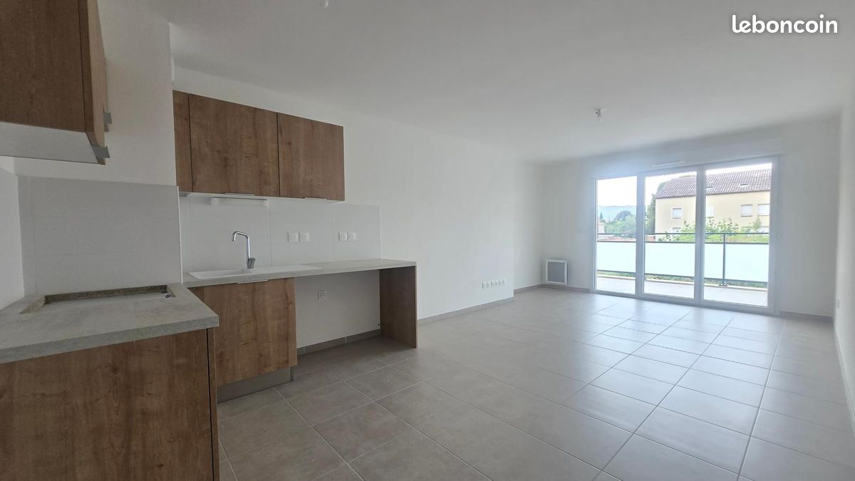 Appartement 3 pièces 66 m² · à Draguignan · 66 m² · 856 €