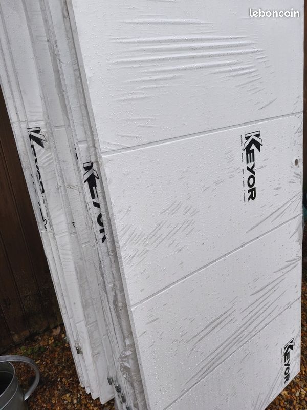 Lot 12 portes neuves (image 1)