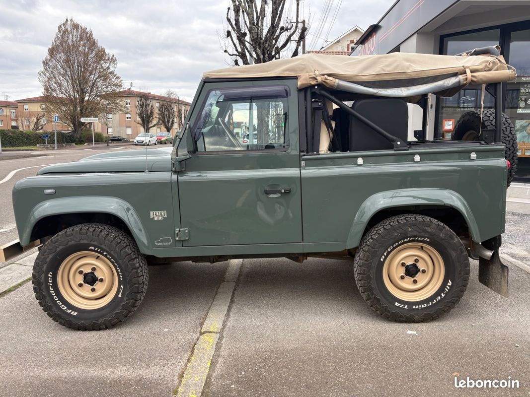 Land rover defender soft top heritage 90 2.4 td 120 ch serie-limitee 4wd / camera de recul / carplay (image 14)