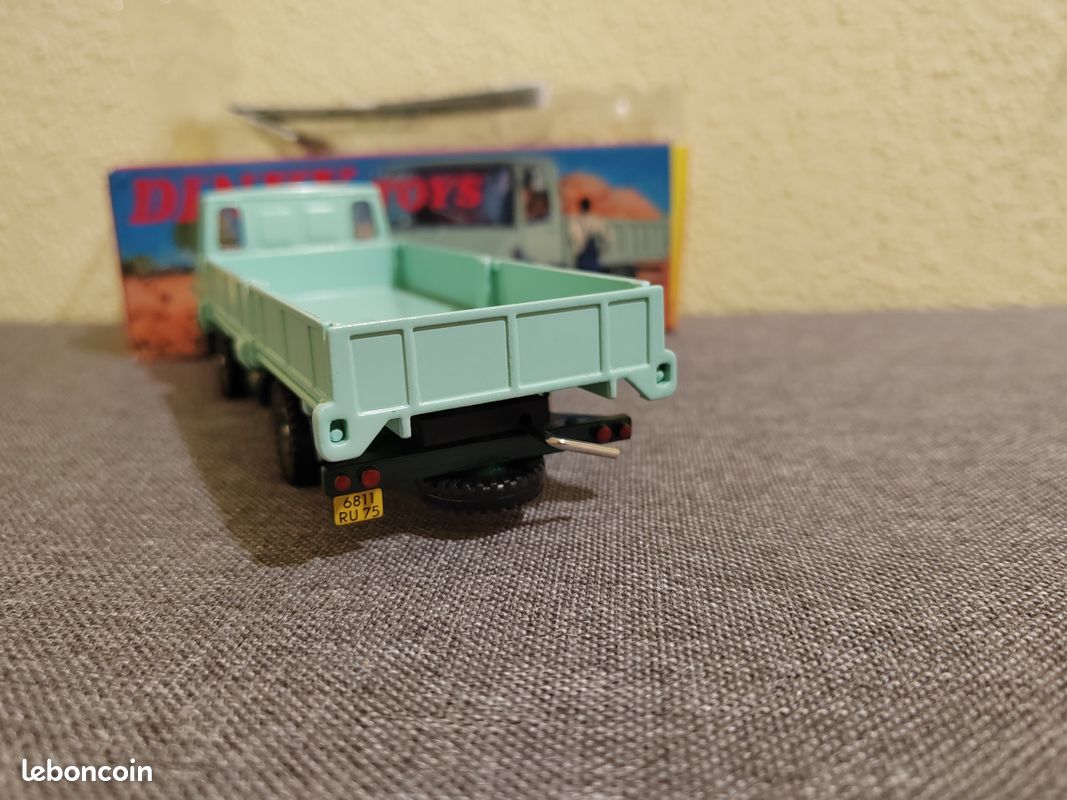 Dinky Toys Atlas Editions 569 - Berliet Stradair - Vert - Camionnette