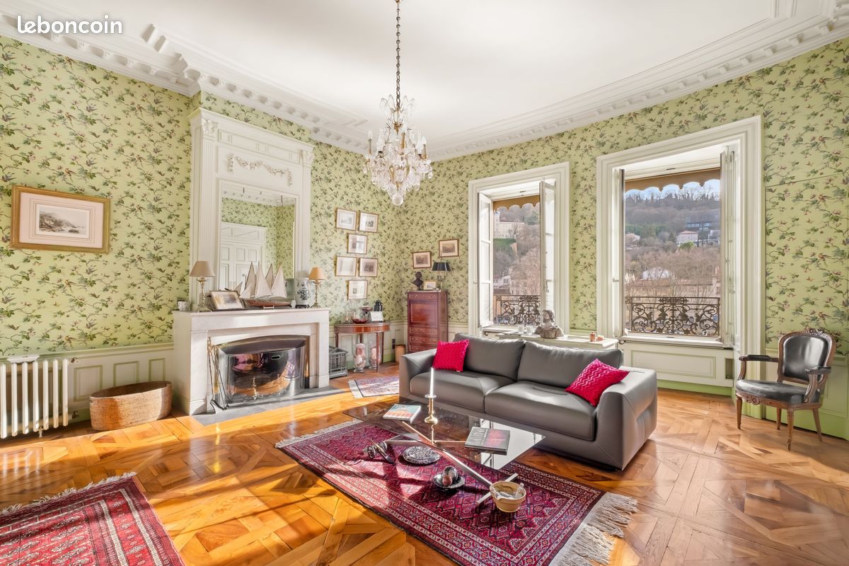 Appartement 6 pièces 180 m² · à Lyon · 180 m² · 829 000 €