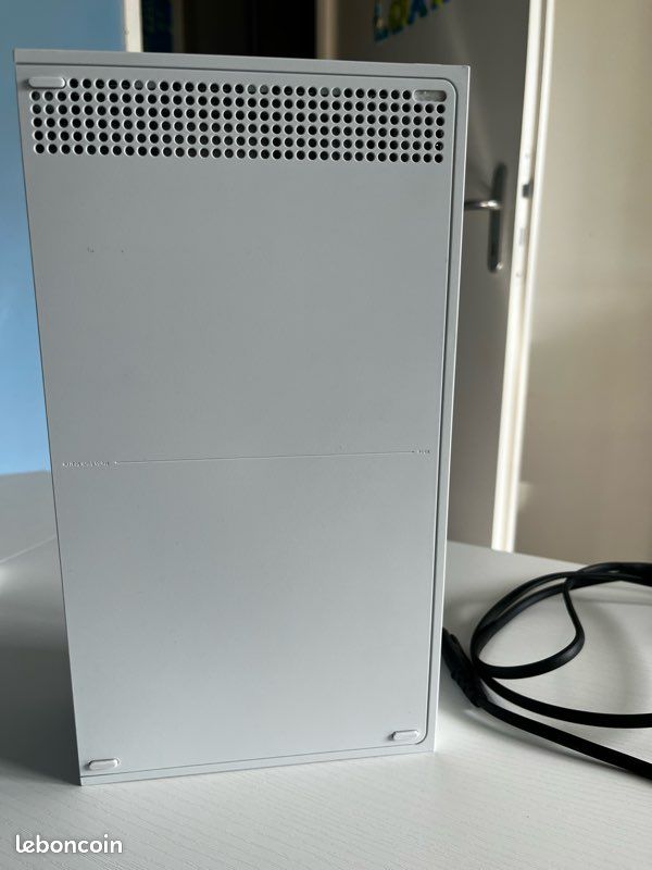 Xbox serie S avec manette et câble d’alimentation, état nickel (image 5)