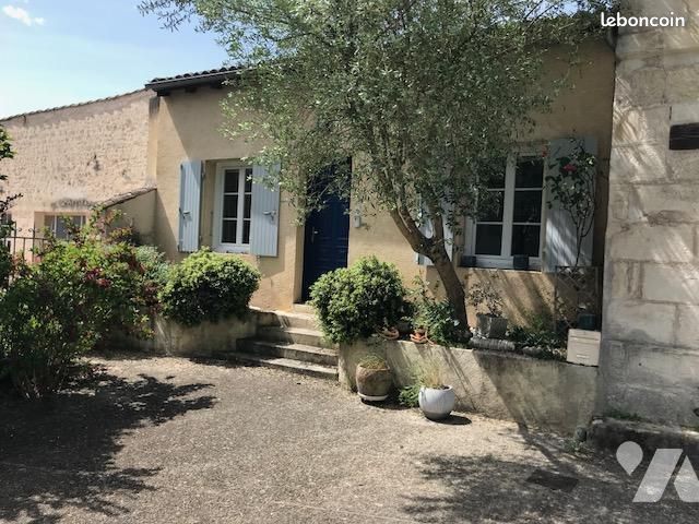 Maison 77 m² · à Saintes · 77 m² · 190 800 €