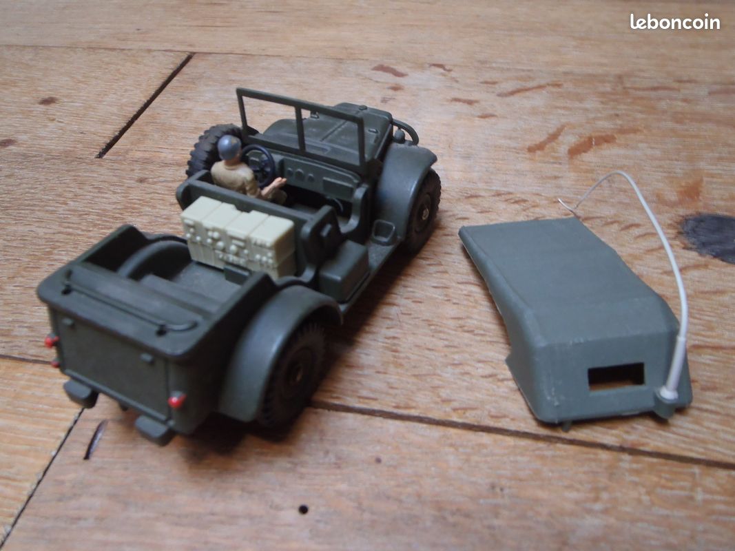 Dinky, Dodge WC 58, Command Car, Nr. 810 (Gebraucht) in Mission für CHF