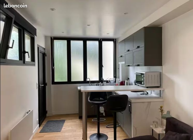 Appartement 1 pièce 19 m² · à Puteaux · 19 m² · 1 050 €