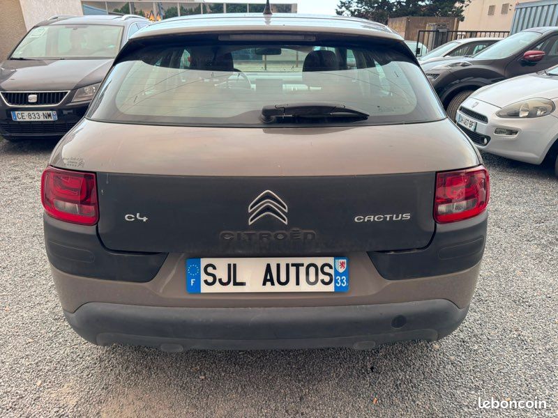 CITROËN C4 Cactus 1.2 VTi 12V 82 cv (image 3)