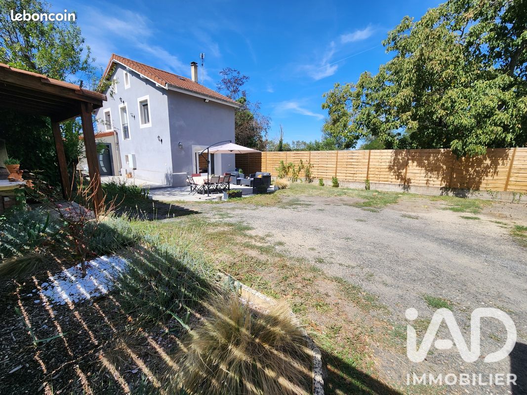 Maison 4 pièces 81 m² · à Andrézieux-Bouthéon · 81 m² · 215 000 €