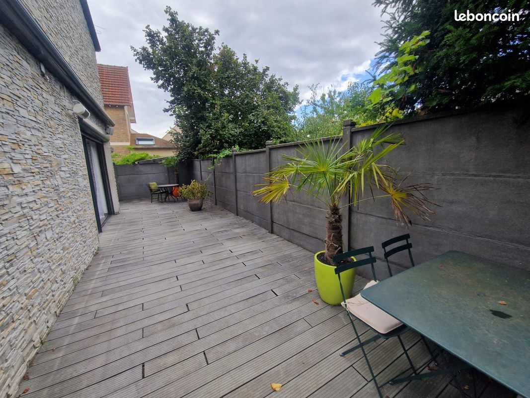 Maison a louer houilles - 6 pièce(s) - 185 m2 - Surfyn