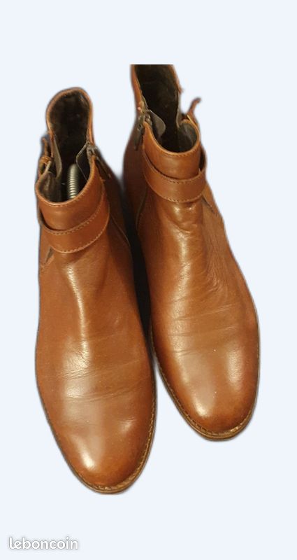 Paire de bottines, boots marron (image 1)