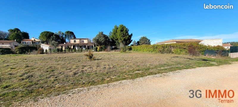 Vente Terrain constructible 750 m² Brue-Auriac · 165 000 €