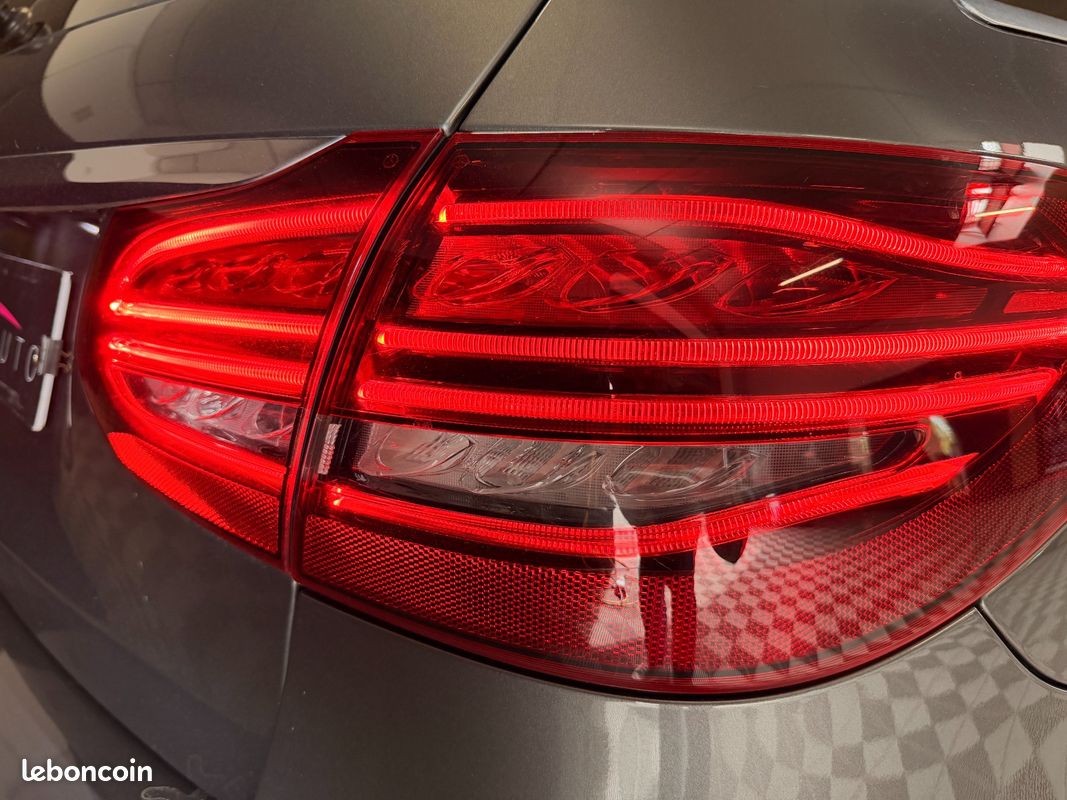 MERCEDES CLASSE C BREAK 300 d 9G-Tronic 4Matic AMG Line - Toit ouvrant - Attelage (image 39)